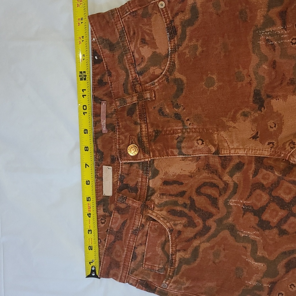 EUC Anthropologie Pilcro Slim Boyfriend Jeans Sz 26 Red/Orange, Distressed, Crop - Picture 10 of 16